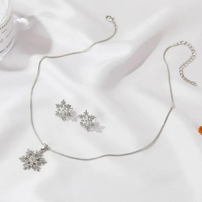 Snowflake Jewelry Set - Necklace & Earrings (طقم مجوهرات رقاقات الثلج - عقد وأقراط، مثالي للهدايا)